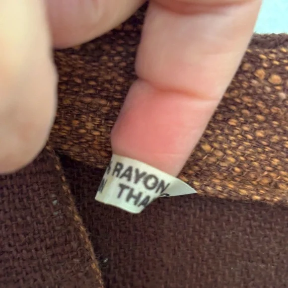 Embroidered top made in Thailand. Small​ - Picture 5 of 8